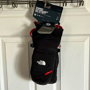 The North Face Summit Futurelight Belay Mitt
